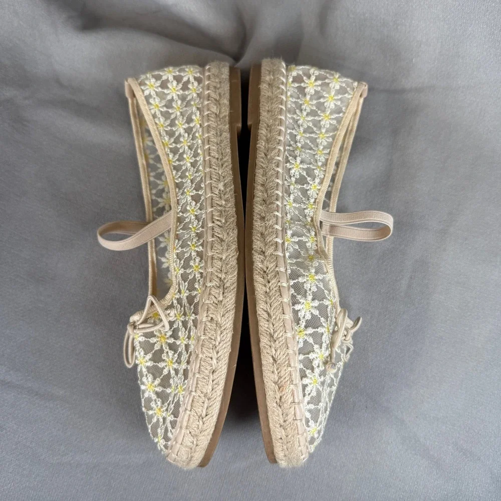 Madden Girl Cottagecore Flats Women 9.5 Beige Floral Mesh Mary Jane Bow Ballet